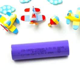 6207 HIGH-CAPACITY RELEASED RECHARGEABLE BATTERIES 3.7V 1200MAH FLAT TOP LITHIUM RECHARGEABLE BATTERY (1PC)